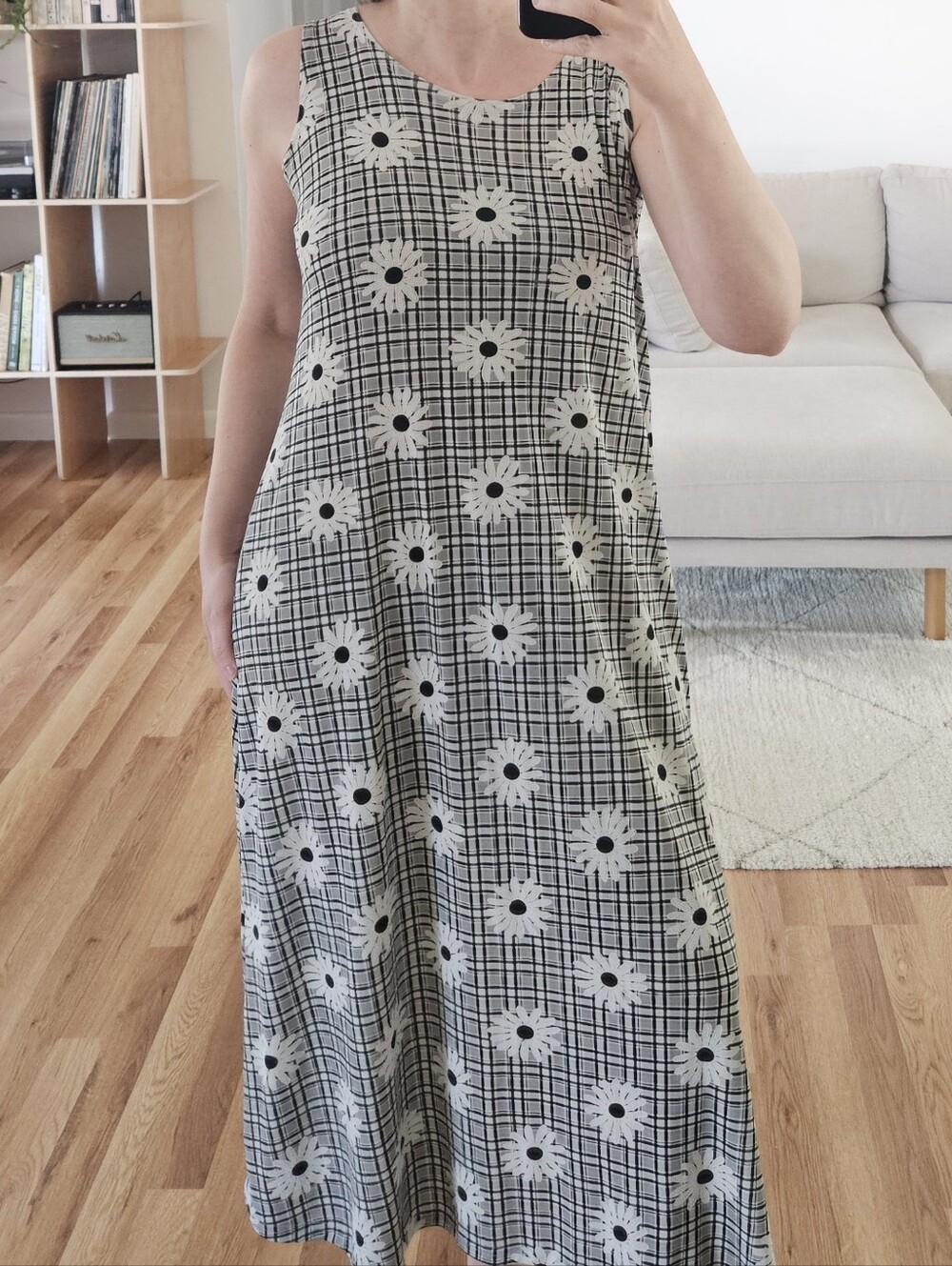 vintage daisy floral slinky plaid midi dress 90s y2k grunge goth indie maxi